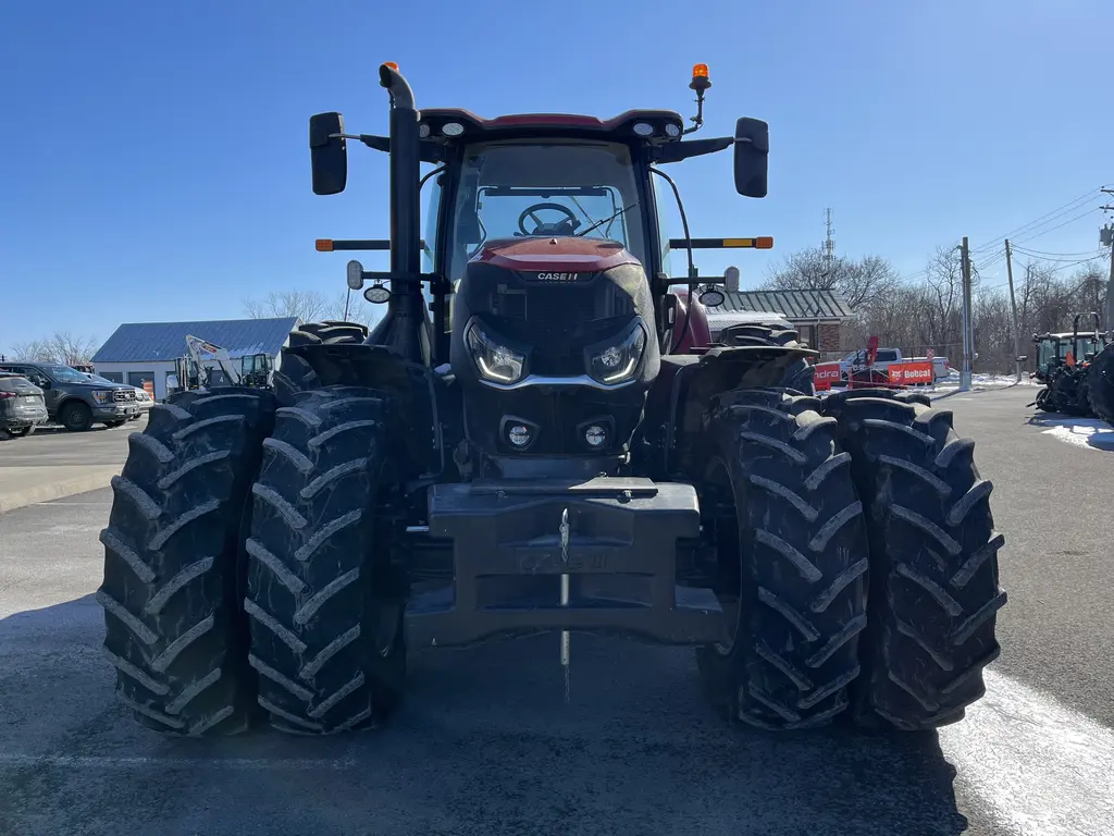 2024 Case IH Optum 300 CVX