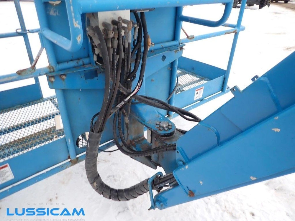 Genie S-125 2001