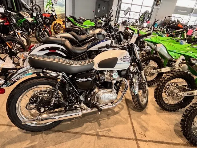 Kawasaki W800 W 800 RETRO CLASSIQUE W800 2026