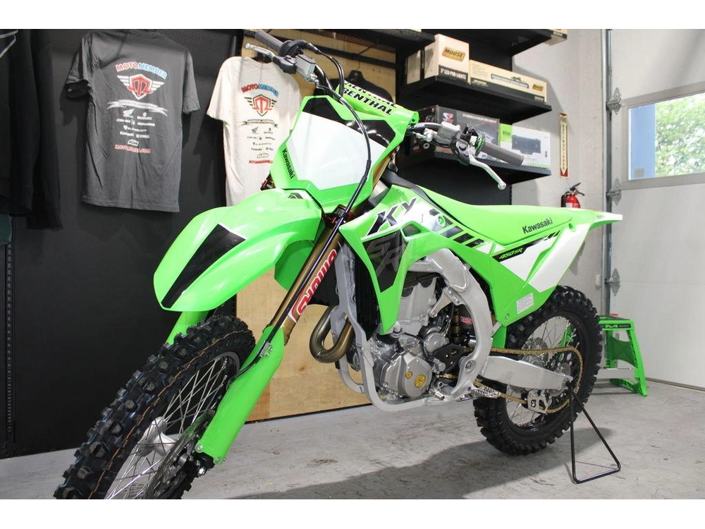 2025 Kawasaki Kx™450sr alt