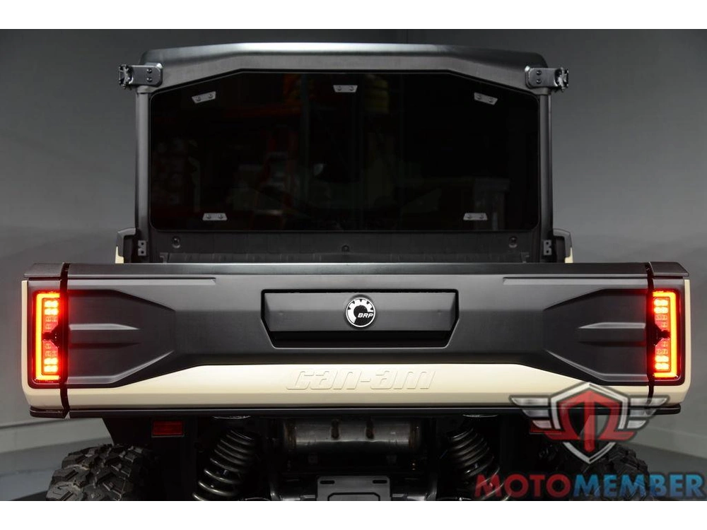 2026 Can-am Defender Max Limited Hd11 Desert Tan & Carbon Black alt