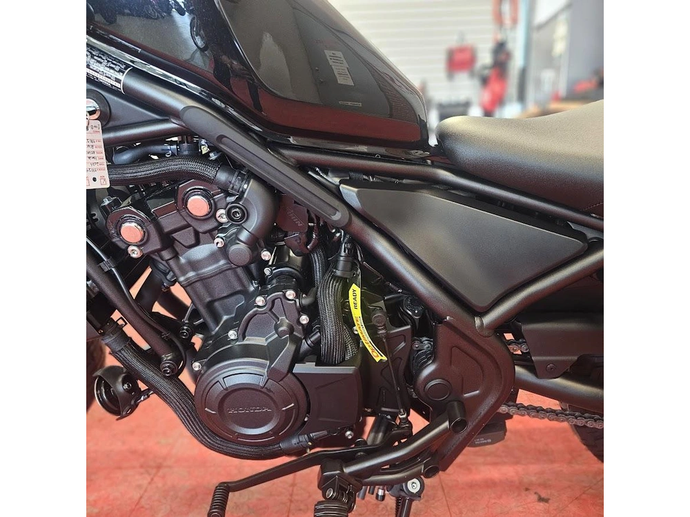 2026 Honda Rebel 500 alt