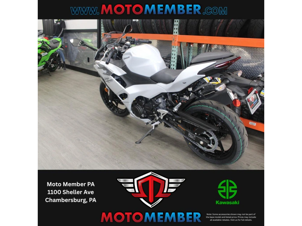 2025 Kawasaki Ninja® 500 Abs alt