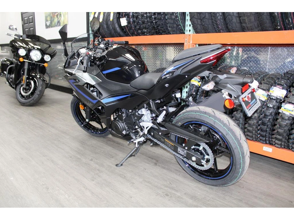 2025 Kawasaki Ninja® 500 Se Abs alt