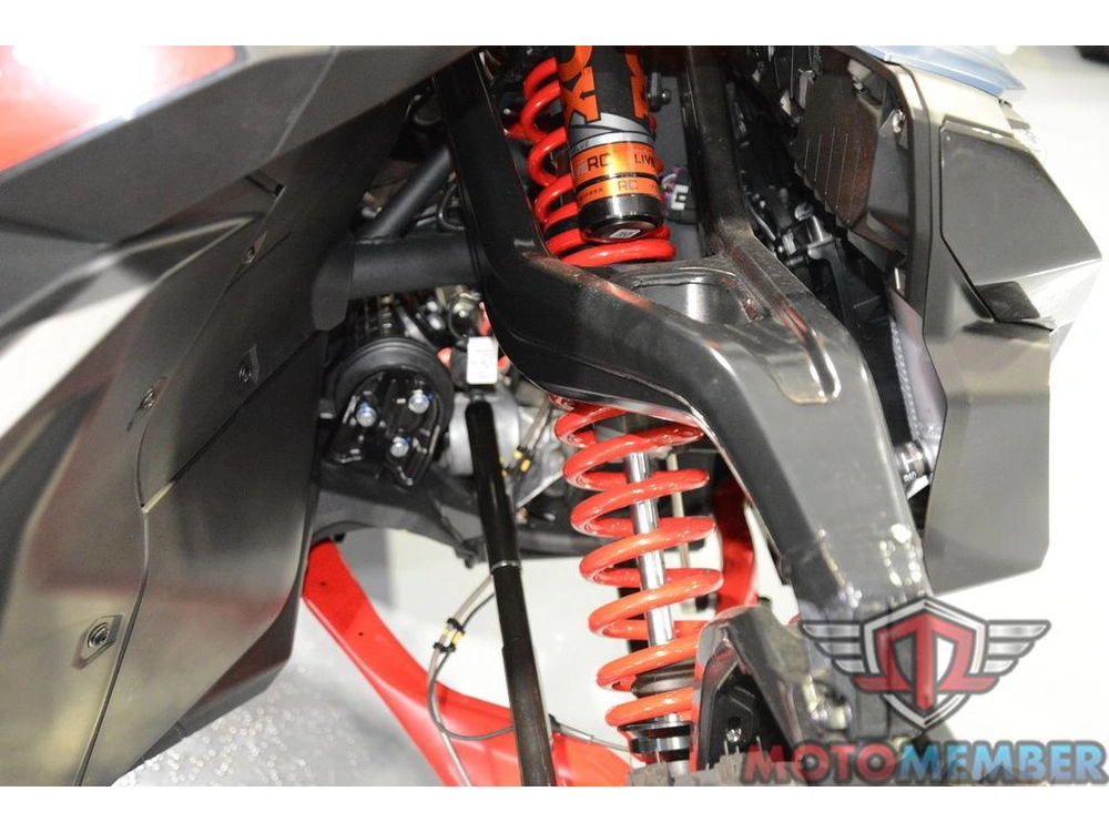 2026 Can-am Maverick R Max X Rs With Smart-shox Dusty Navy alt