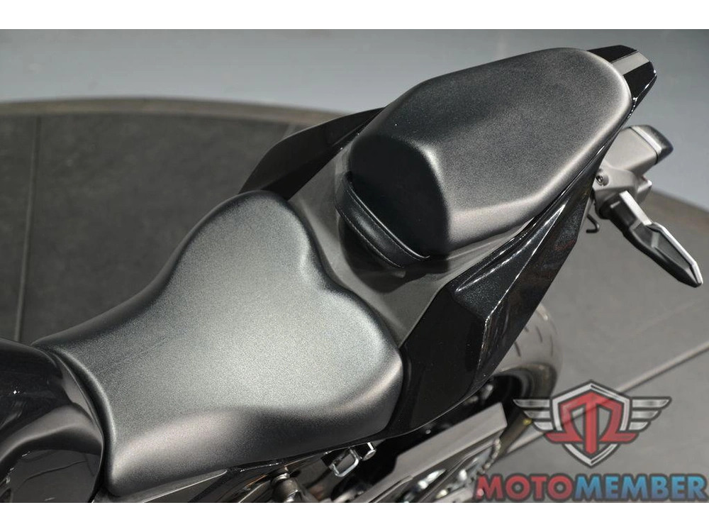 2025 Kawasaki Ninja® Zx™-4r Abs alt