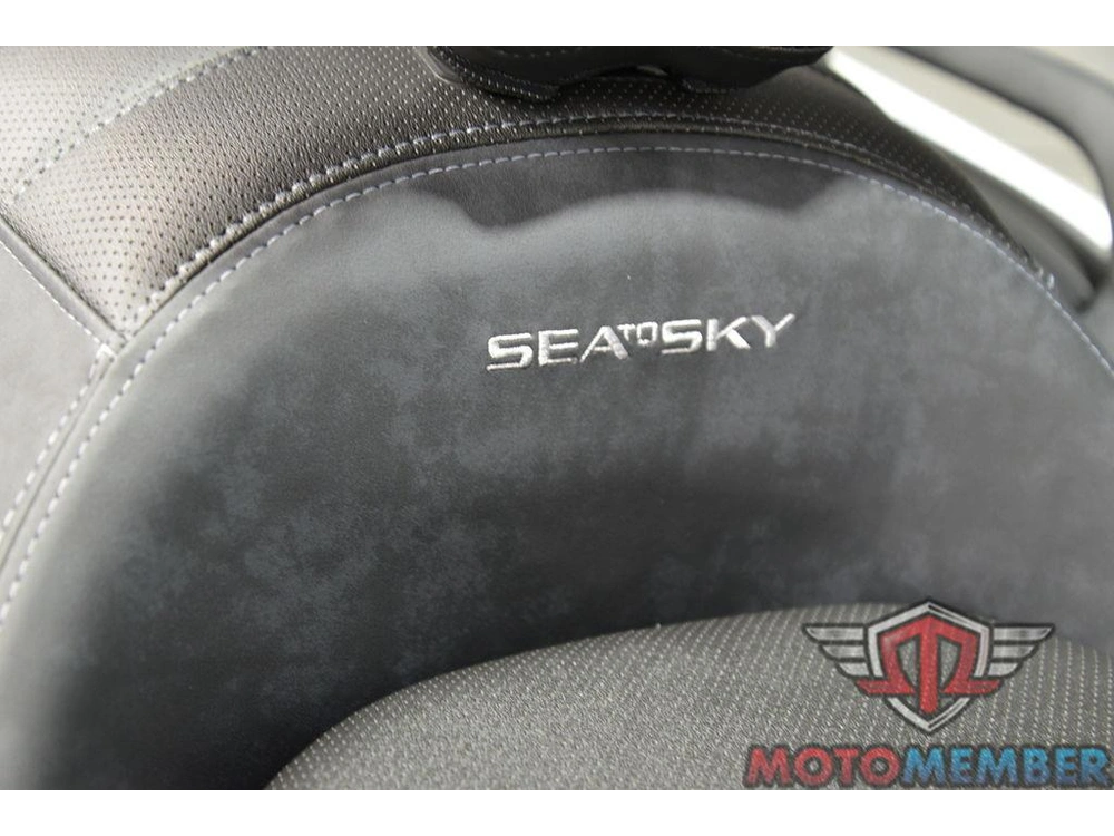 2026 Can-am Spyder Rt Sea-to-sky alt