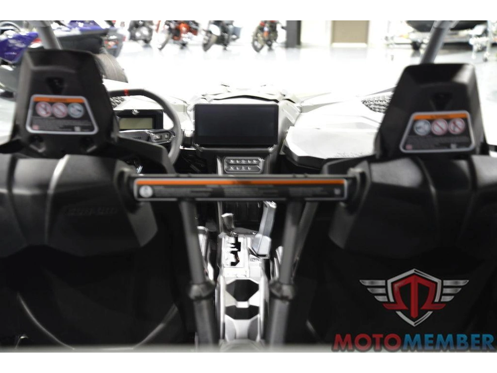 2026 Can-am Maverick X3 Max X Turbo alt