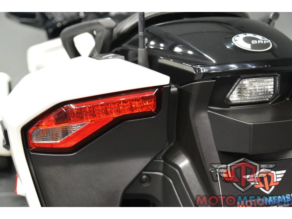 2023 Can-am Spyder F3-t Rotax 1330 Ace alt