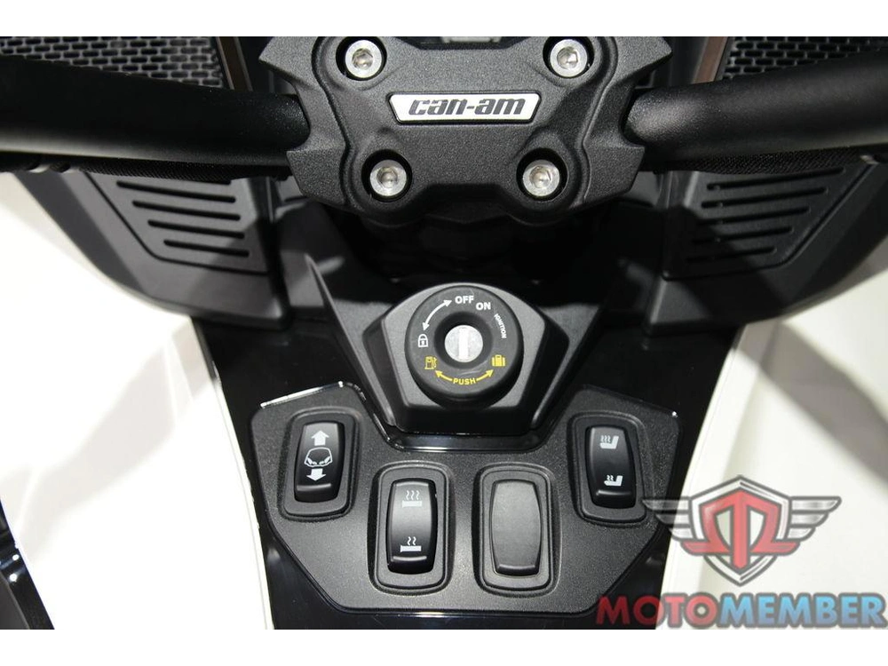 2025 Can-am Spyder Rt Sea-to-sky alt