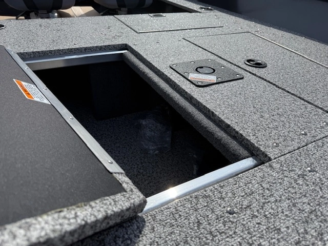 2026 Mirrocraft Outfitter 165t-0 alt