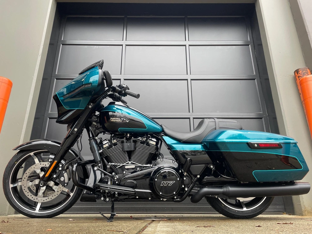 2026 Harley-davidson Flhx - Street Glide® alt