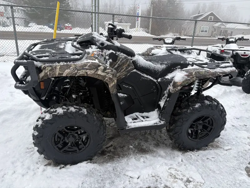 Can-Am OUT PRO HUNT HD7 2026