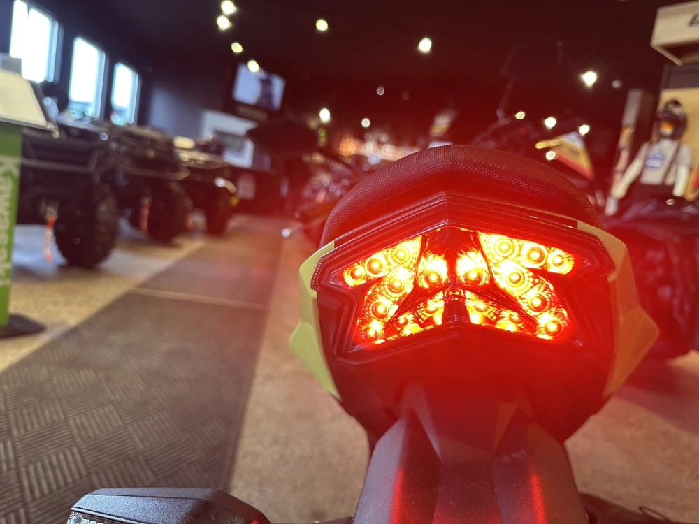 2026 Kawasaki Z125 Pro alt