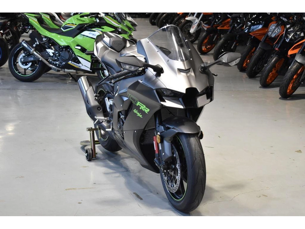 2025 Kawasaki Ninja® Zx™-10rr Abs alt
