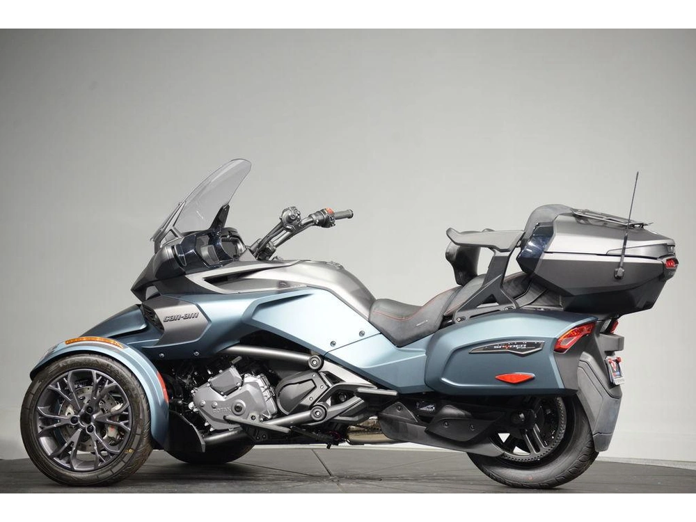 2026 Can-am Spyder Rt Limited Dark alt