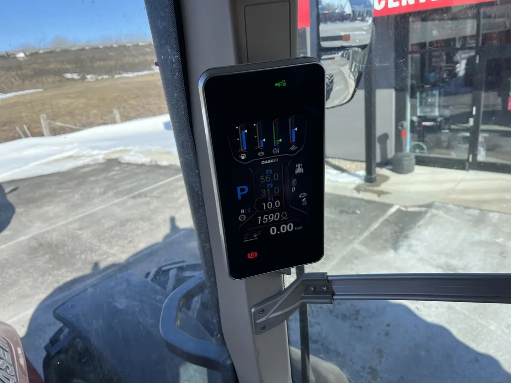 2024 Case IH Optum 300 CVX