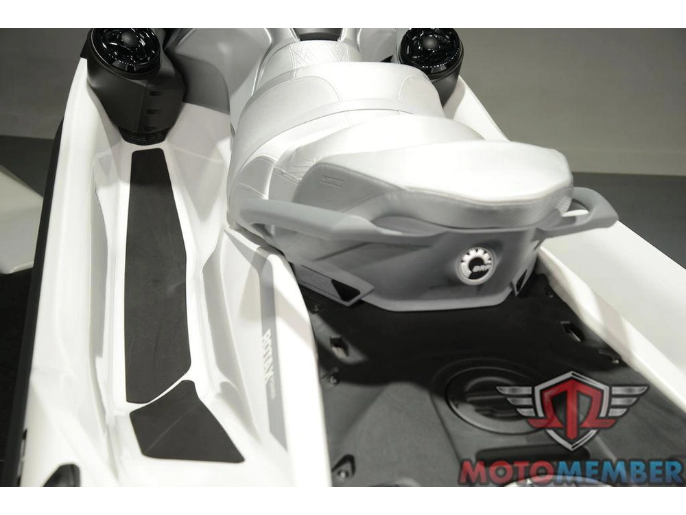 2026 Sea-doo Gtx™ Limited 325 White Pearl Premium alt
