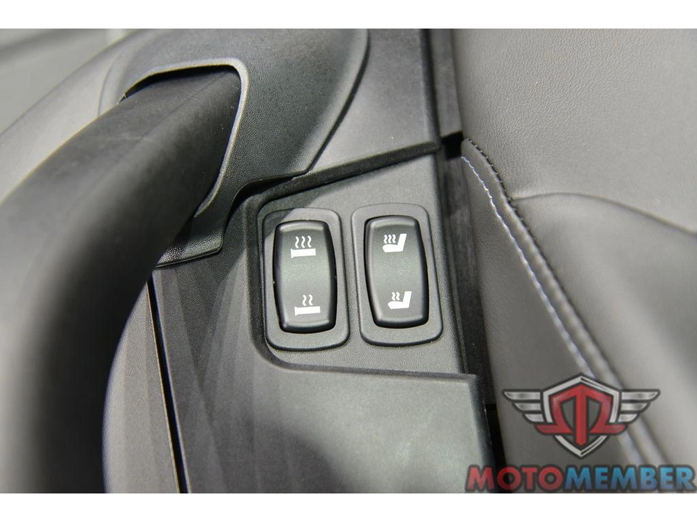 2026 Can-am Spyder Rt Limited Dark alt