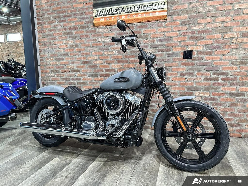 2026 Harley-davidson Street Bob alt