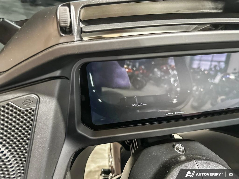 2026 Harley-davidson Road Glide alt