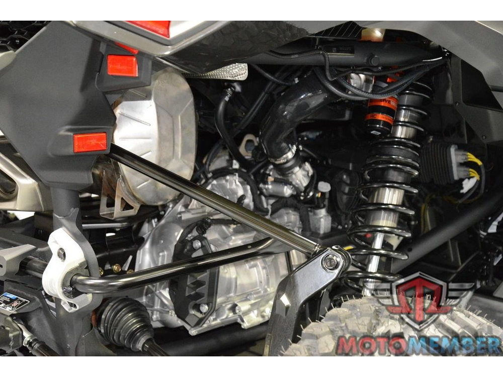 2026 Can-am Maverick R Max X Rs With Smart-shox alt