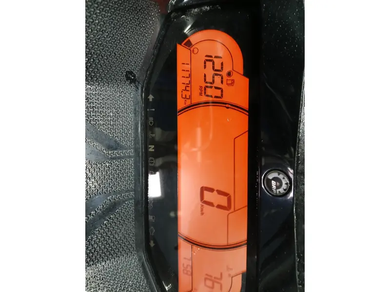 2022 Ski-Doo Renegade X 900 turbo R