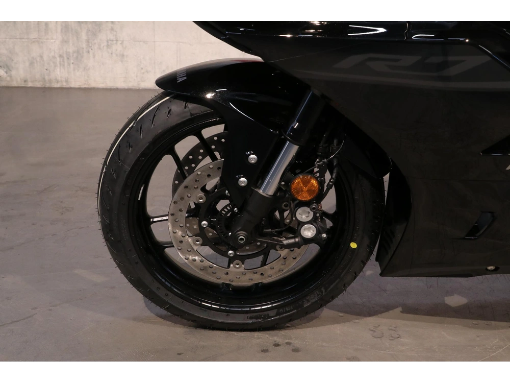 2026 Yamaha Yzf-r7 alt