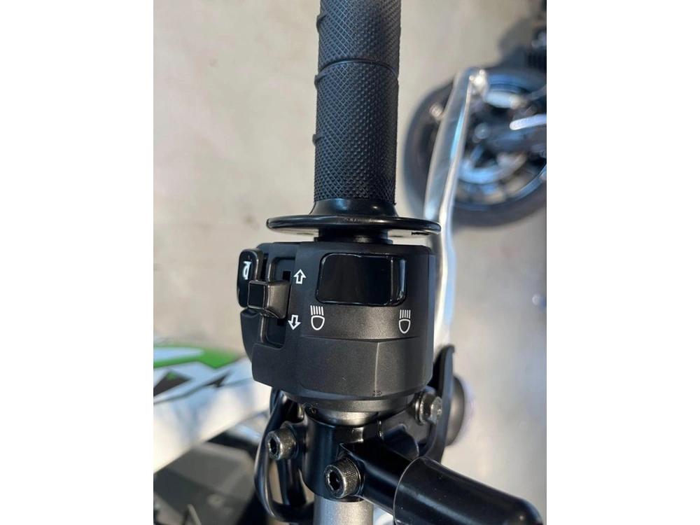 2026 Kawasaki Klx®300 alt