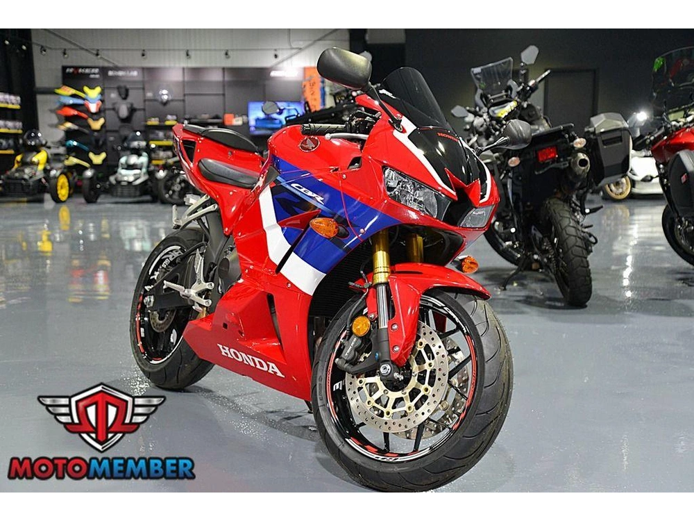 2022 Honda Cbr600rr alt