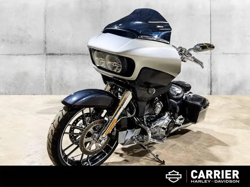 2019 Harley-Davidson Moto Harley-Davidson CVO ROAD GLIDE 2019