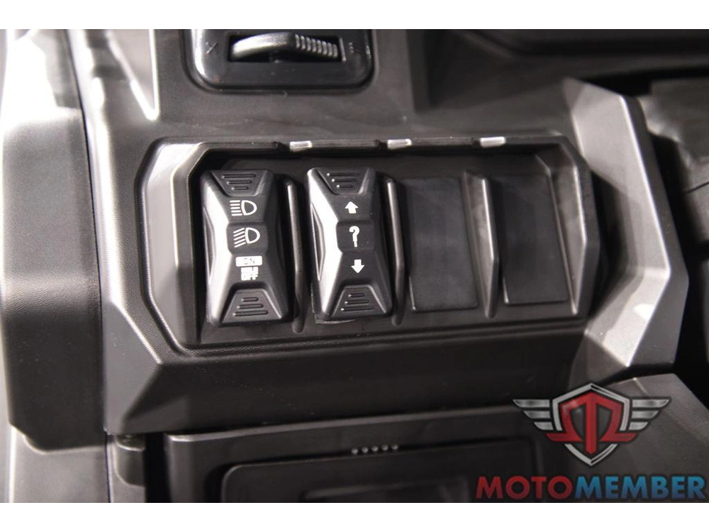 2026 Can-am Defender Max Xt Cab Hd11 With 10.25 In. Infotainment Dark Wildland Camo alt