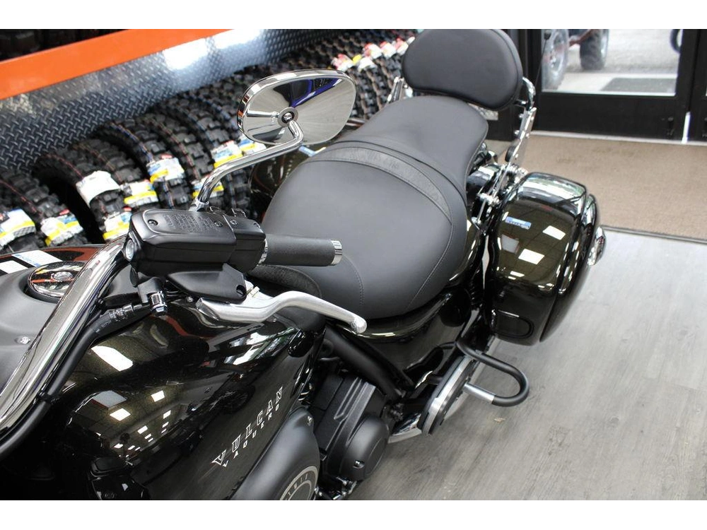 2025 Kawasaki Vulcan® 1700 Vaquero® Abs alt