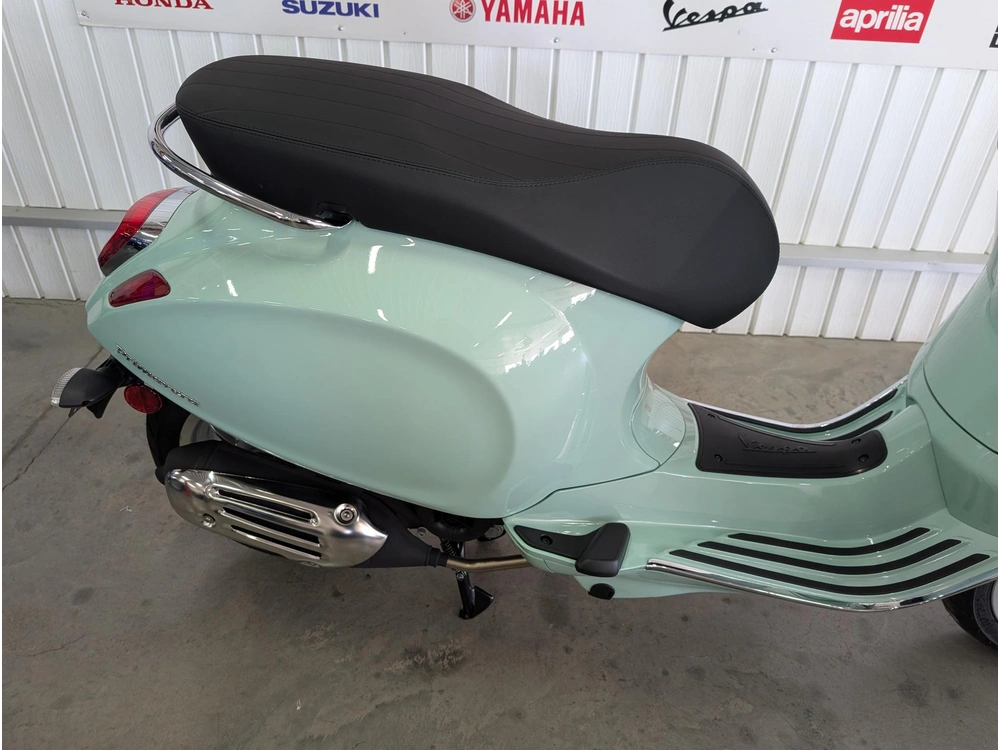 Vespa Primavera 50 2026 alt
