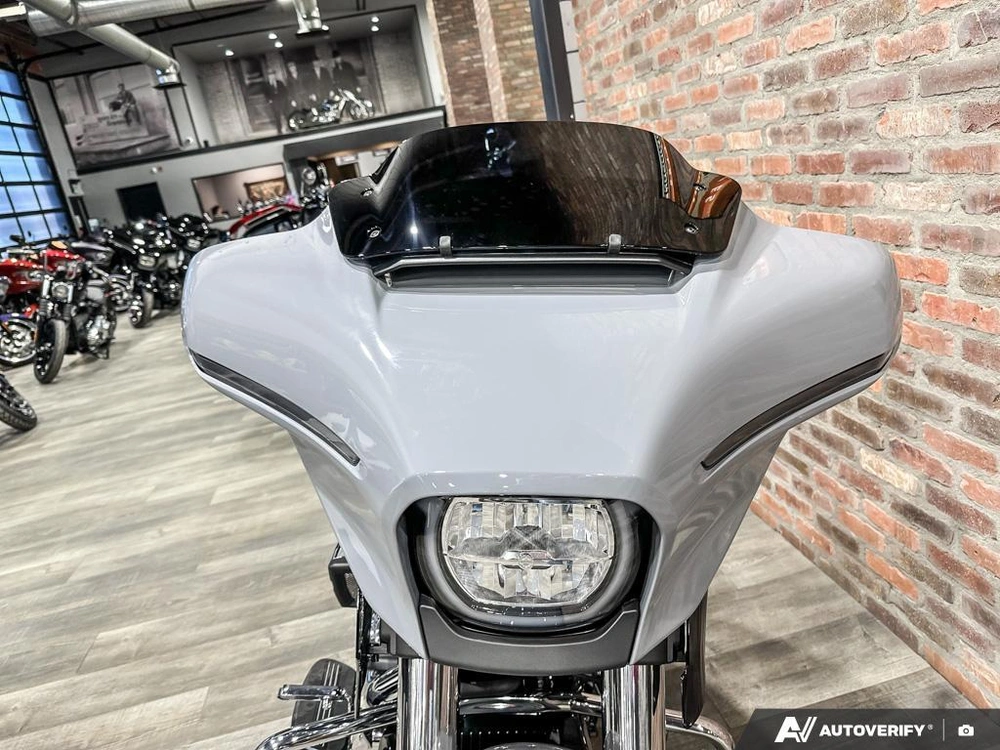 2026 Harley-davidson Street Glide alt