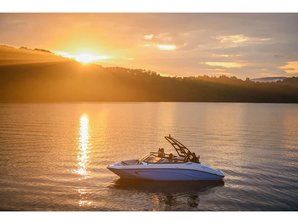 2025 Yamaha Ar190 Black alt