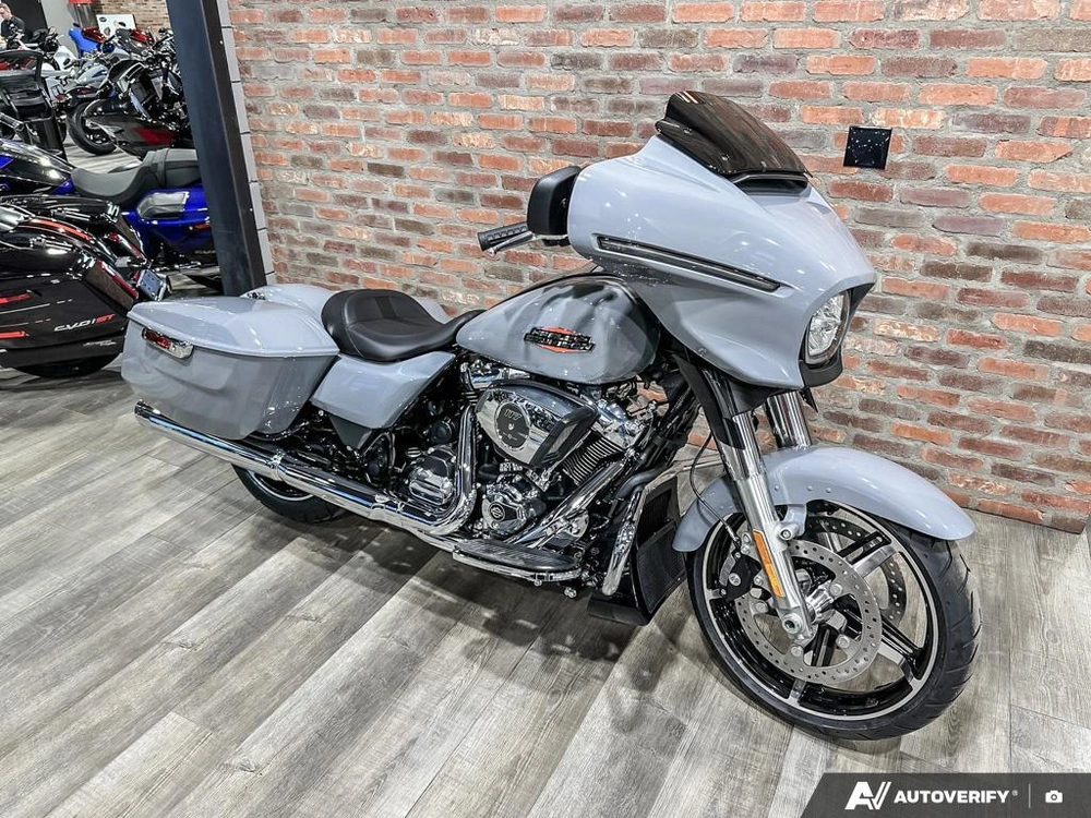 2026 Harley-davidson Street Glide alt