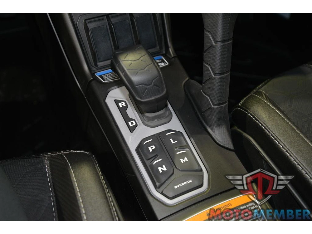 2025 Can-am Maverick R Max X Rs With Smart-shox alt