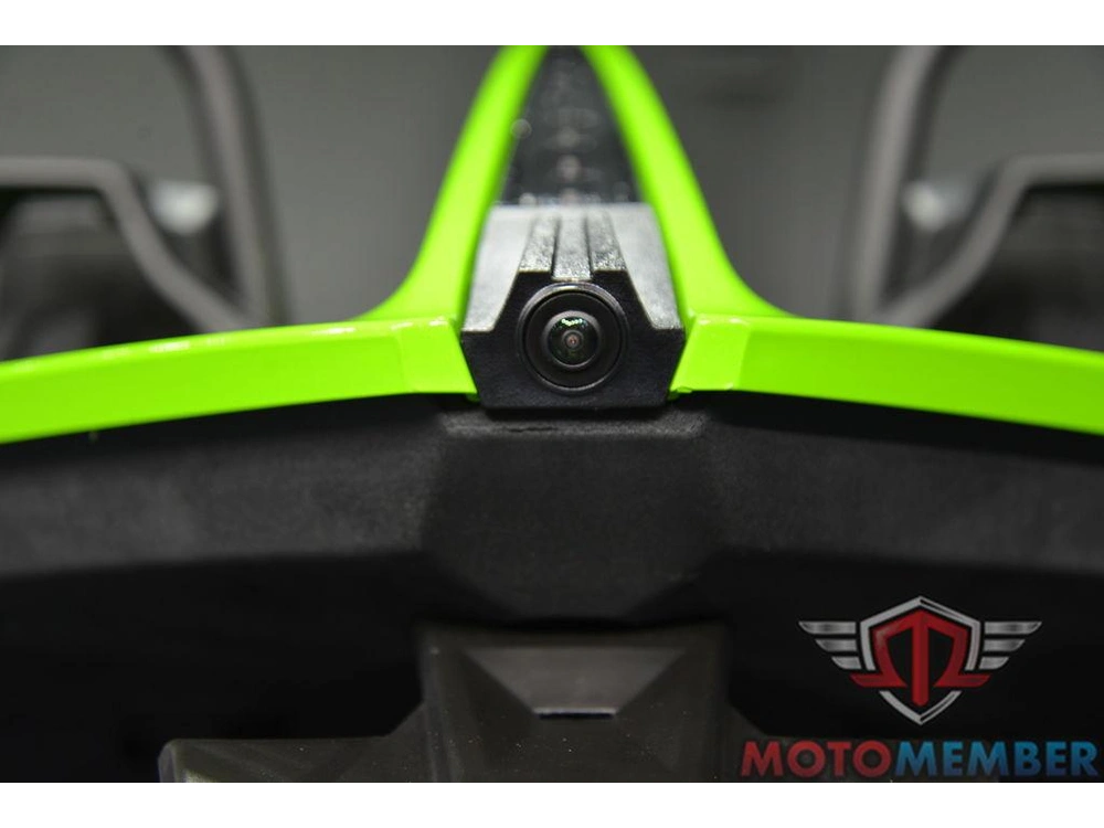 2025 Slingshot Slingshot® Sl Autodrive Liquid Lime alt