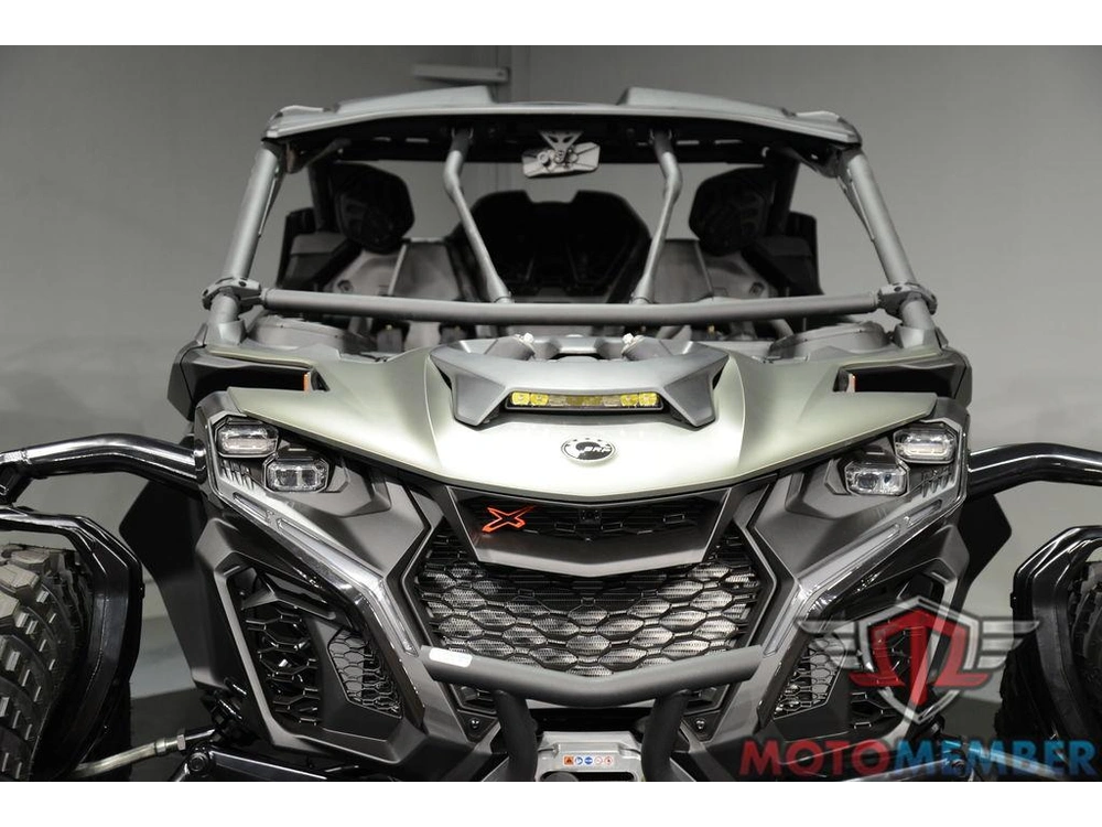 2026 Can-am Maverick R X Rc alt