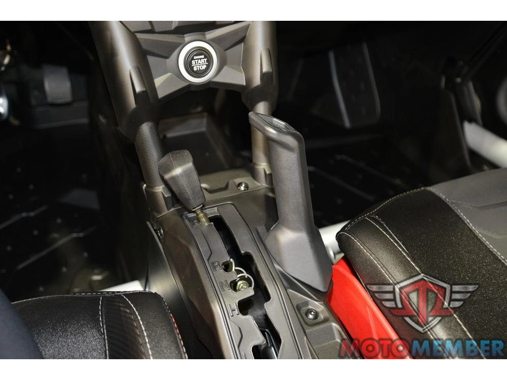 2025 Can-am Maverick X3 X Mr Turbo Rr 72 alt