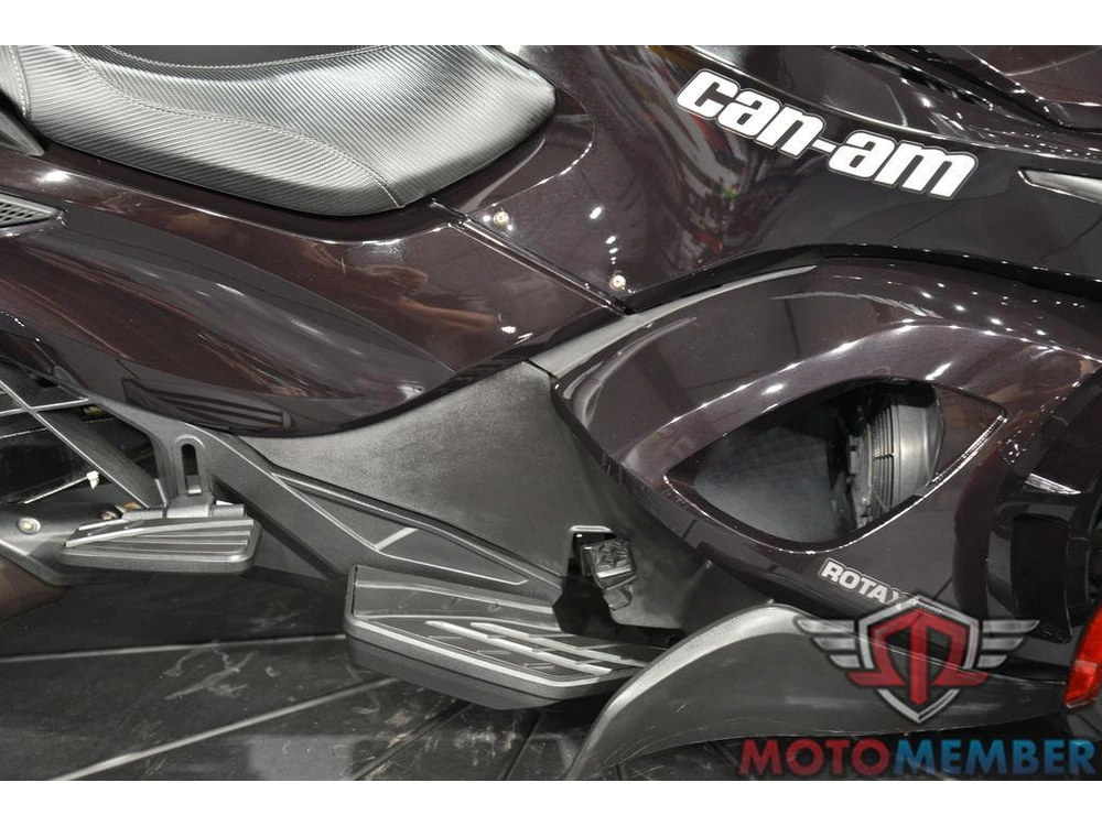 2014 Can-am Spyder® St Limited Se5 alt