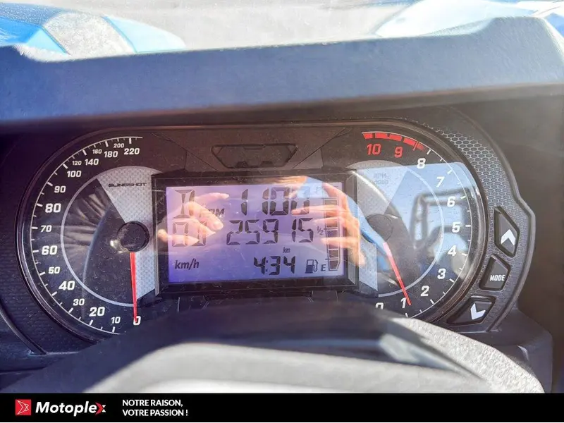 2020 Polaris SLINGSHOT SL AUTODRIVE thumbnail 7