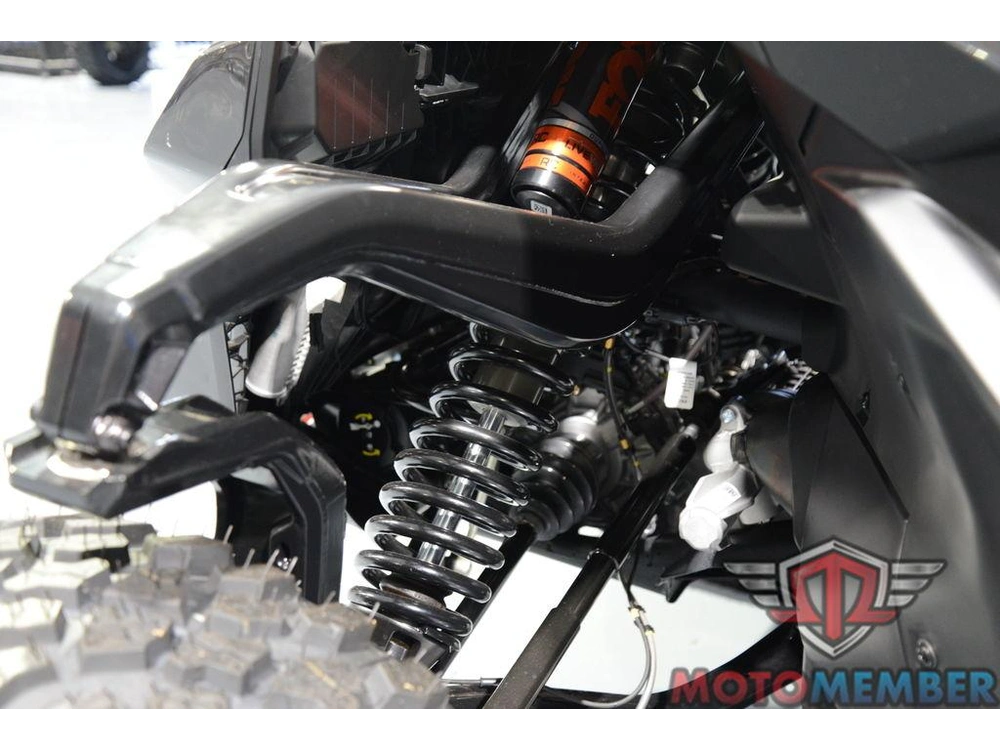 2025 Can-am Maverick R Max X Rs With Smart-shox alt