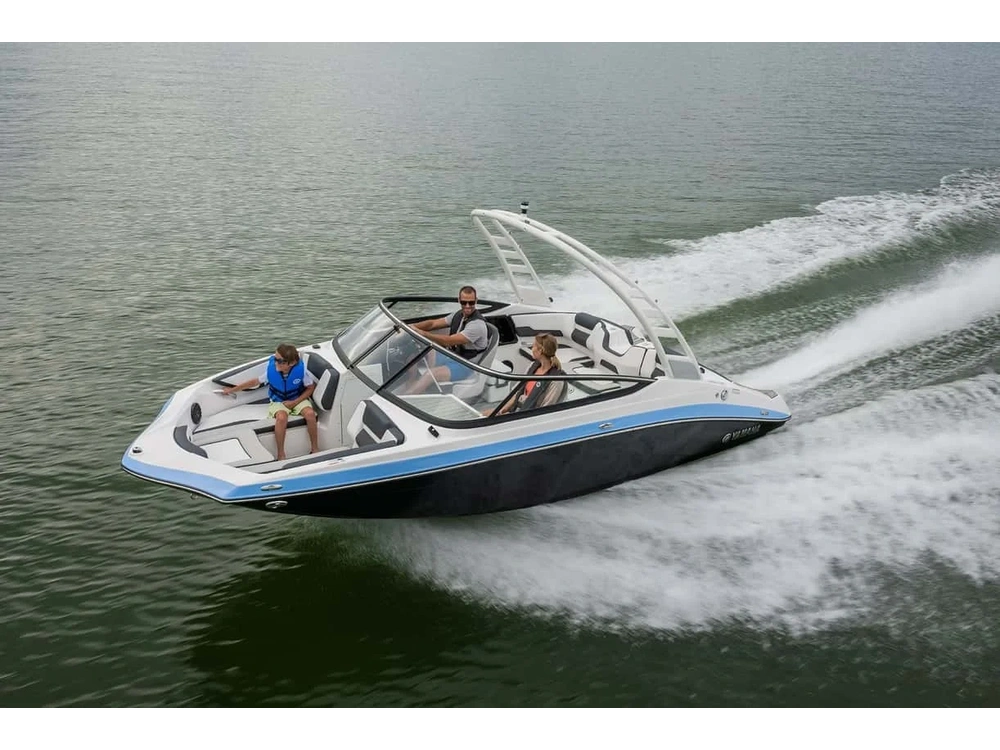 2025 Yamaha 195s Mist Grey alt