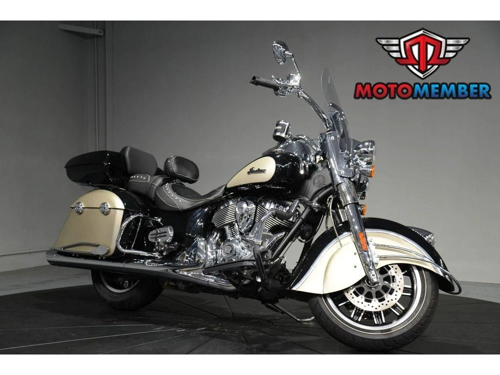 2022 Indian Motorcycle Springfield® Black Metallic/dirt Track Tan alt