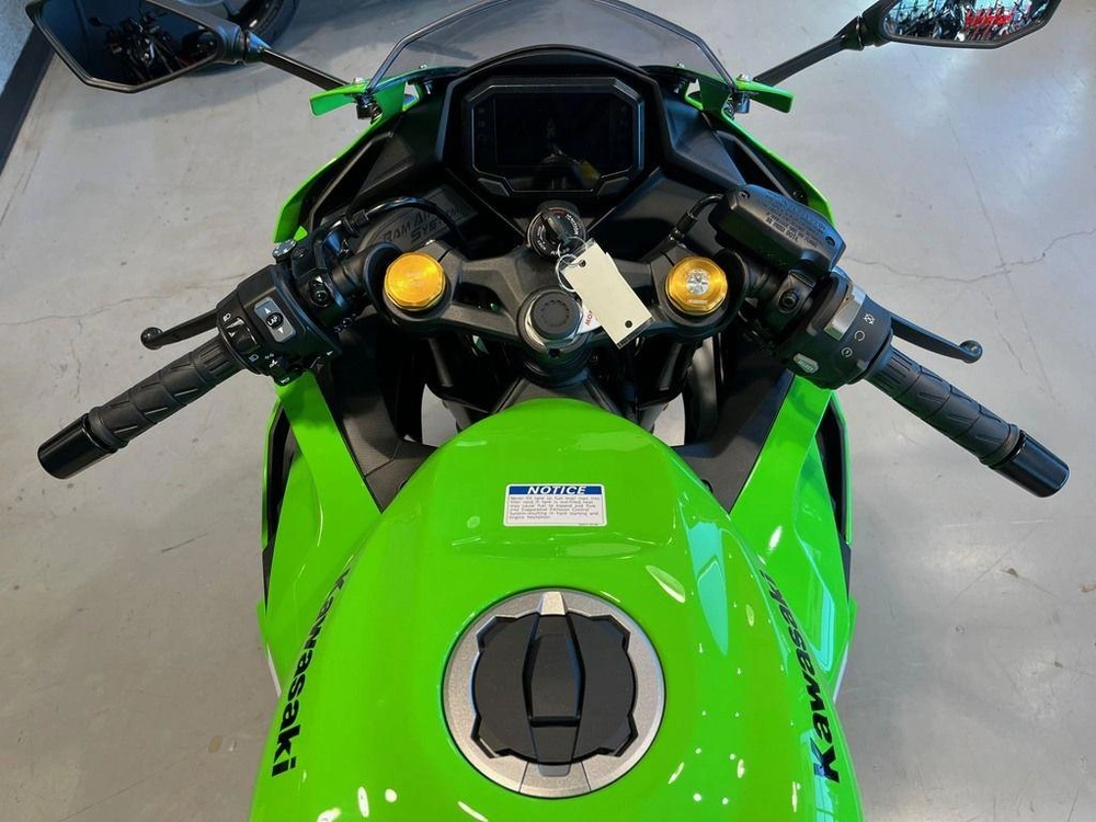 2026 Kawasaki Ninja® Zx™-4rr Abs alt