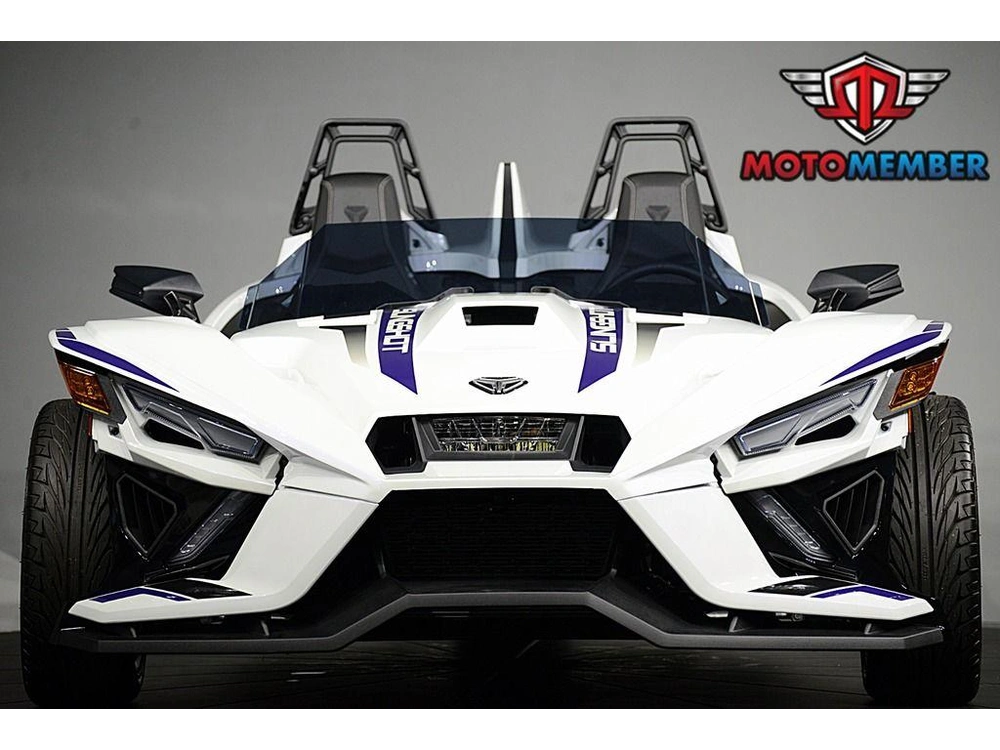 2024 Slingshot Slingshot® R Autodrive Purple Lightning alt