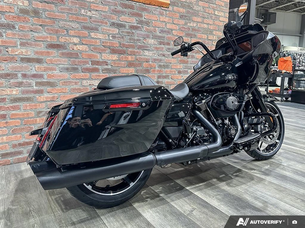 2026 Harley-davidson Road Glide alt