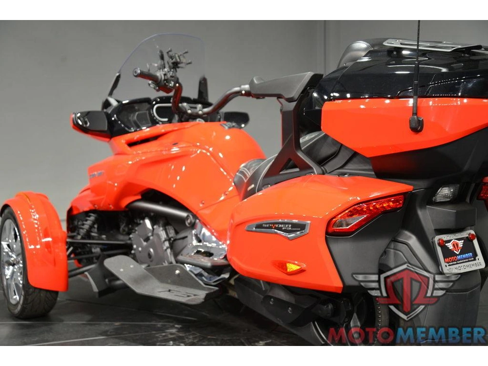 2022 Can-am Spyder F3 Limited Chrome Wheels alt